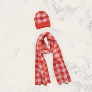 NEWT Nordstrom BP. Pocket Scarf and Beanie Set in Red/Pink - one size